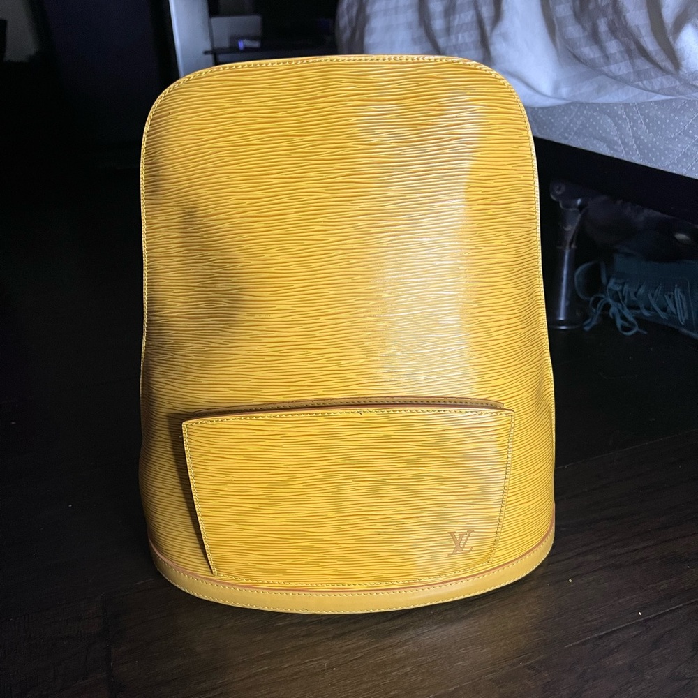 Louis Vuitton Gobelins Vintage Leather Backpack